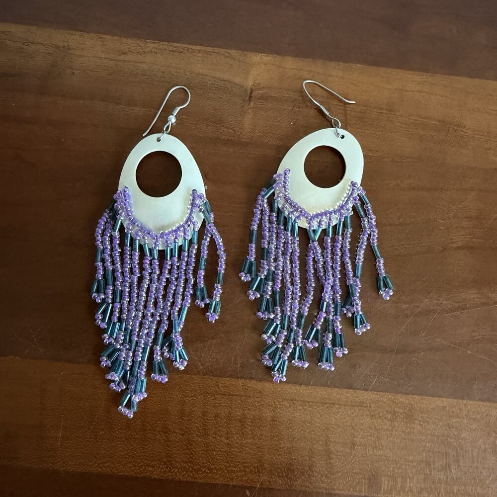 Silver Tone Teal Purple Beaded Dangle Earrings Opalescent Shell Girlhoodcore Y2K